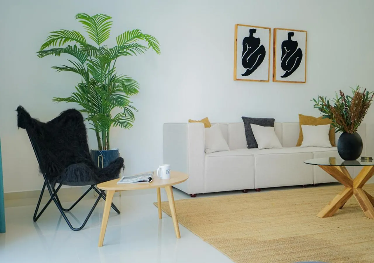 Host And Stay - Luxury Apartments In Orchid, Damac Hills With Premium Amenities Dubai United Arab Emirates