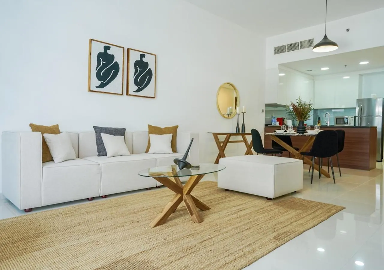 Host And Stay - Luxury Apartments In Orchid, Damac Hills With Premium Amenities دبي 0*,